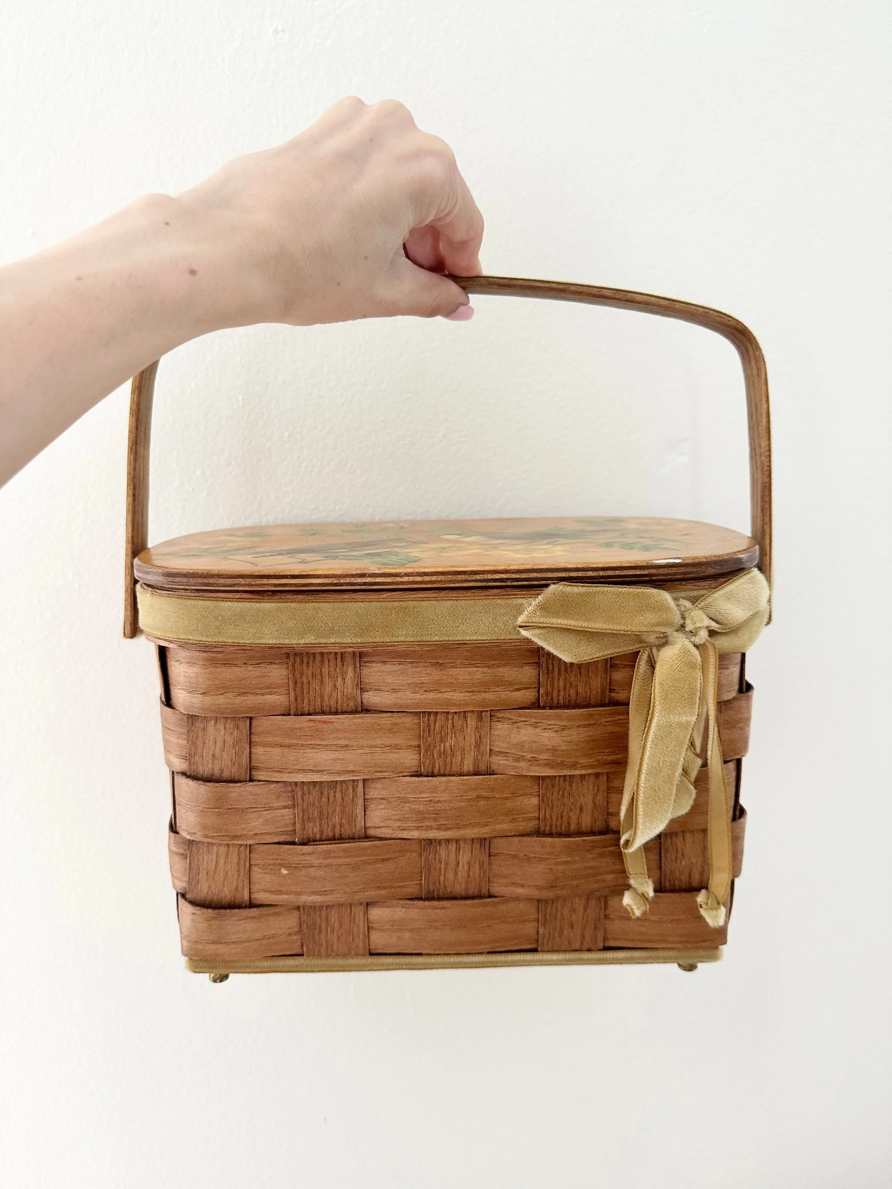 1950s Handmade Bird Basket Purse