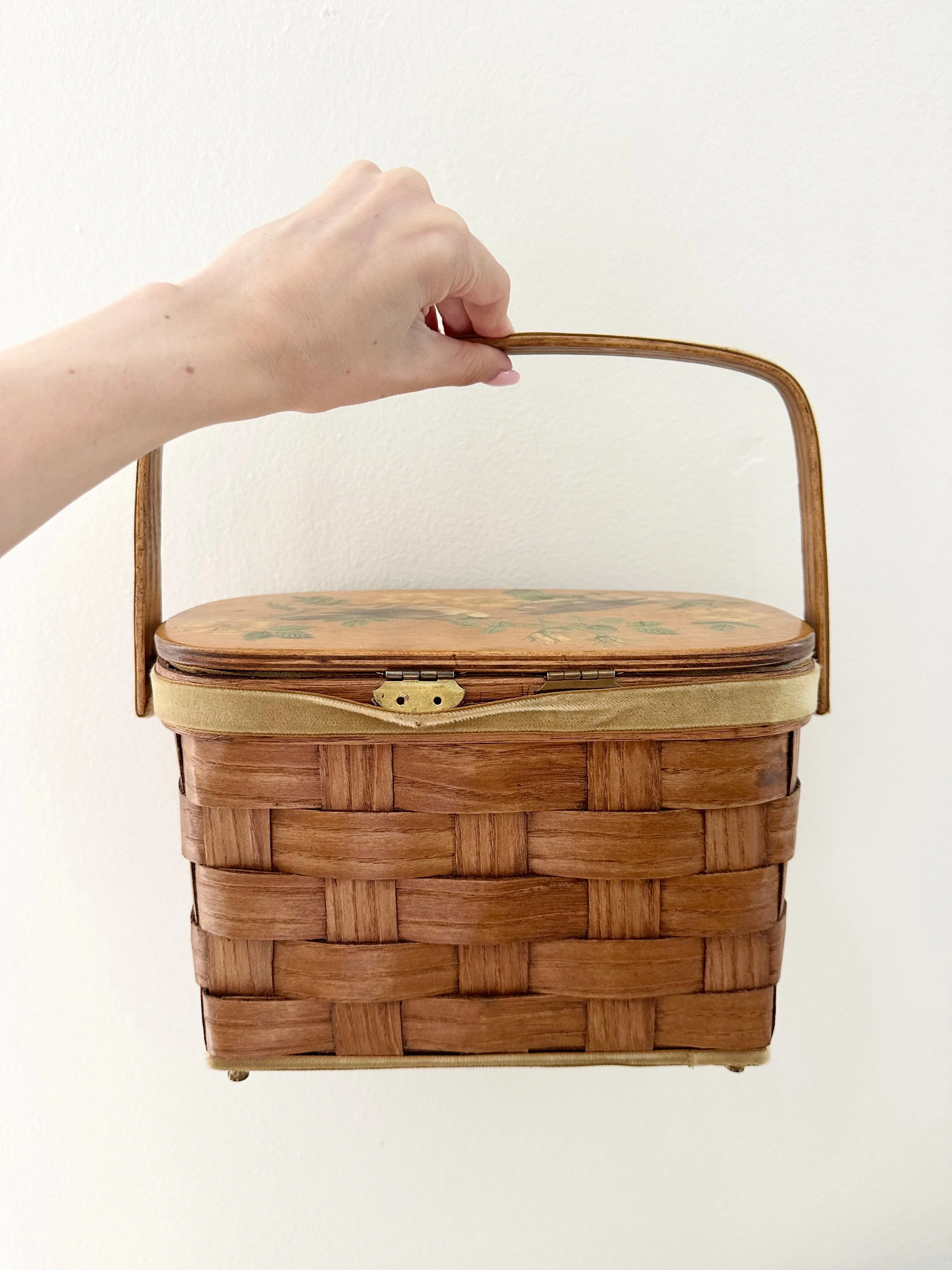 1950s Handmade Bird Basket Purse