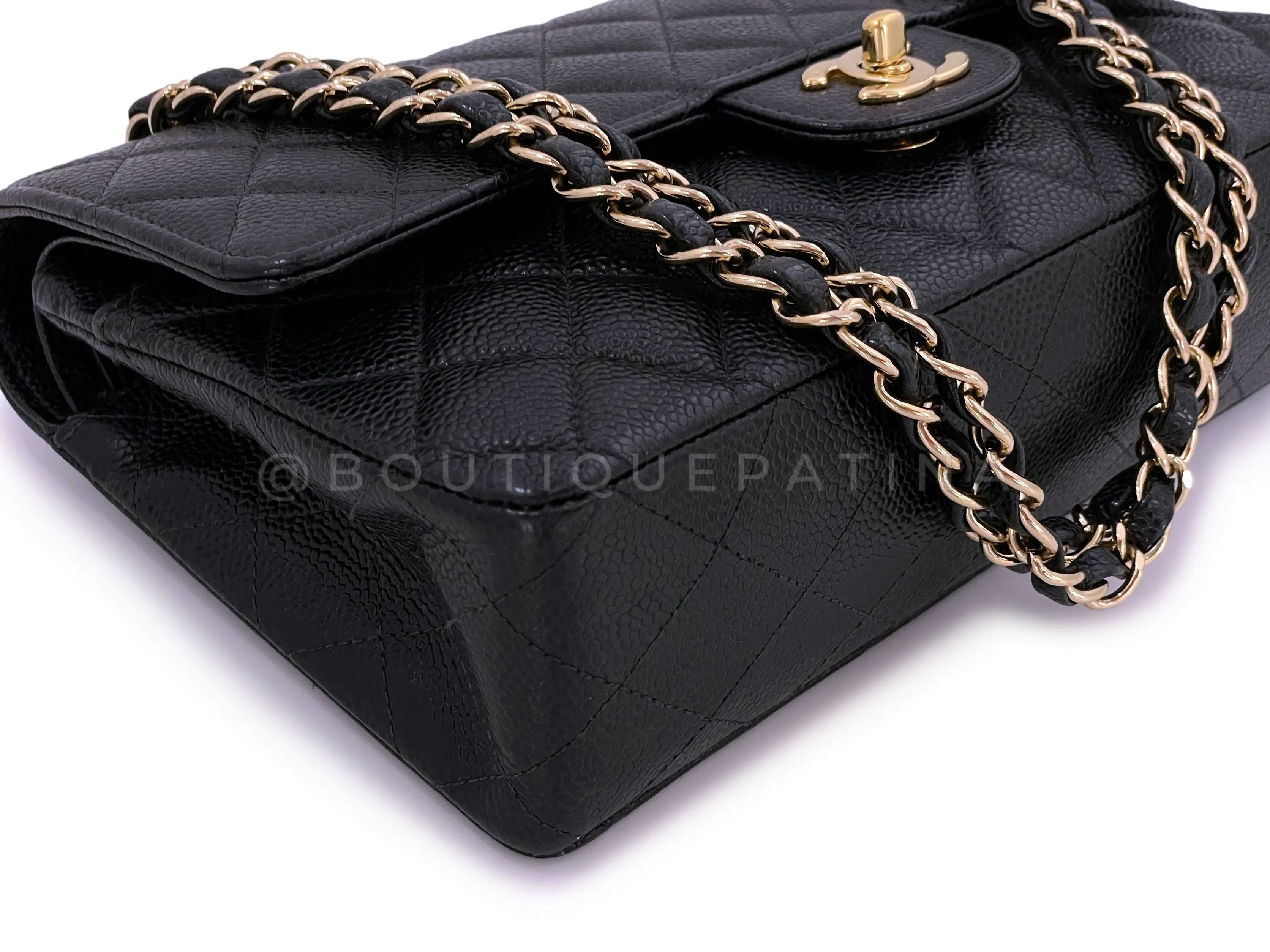 Chanel 2002 Vintage Black Caviar Medium Classic Double Flap Bag 24k GHW