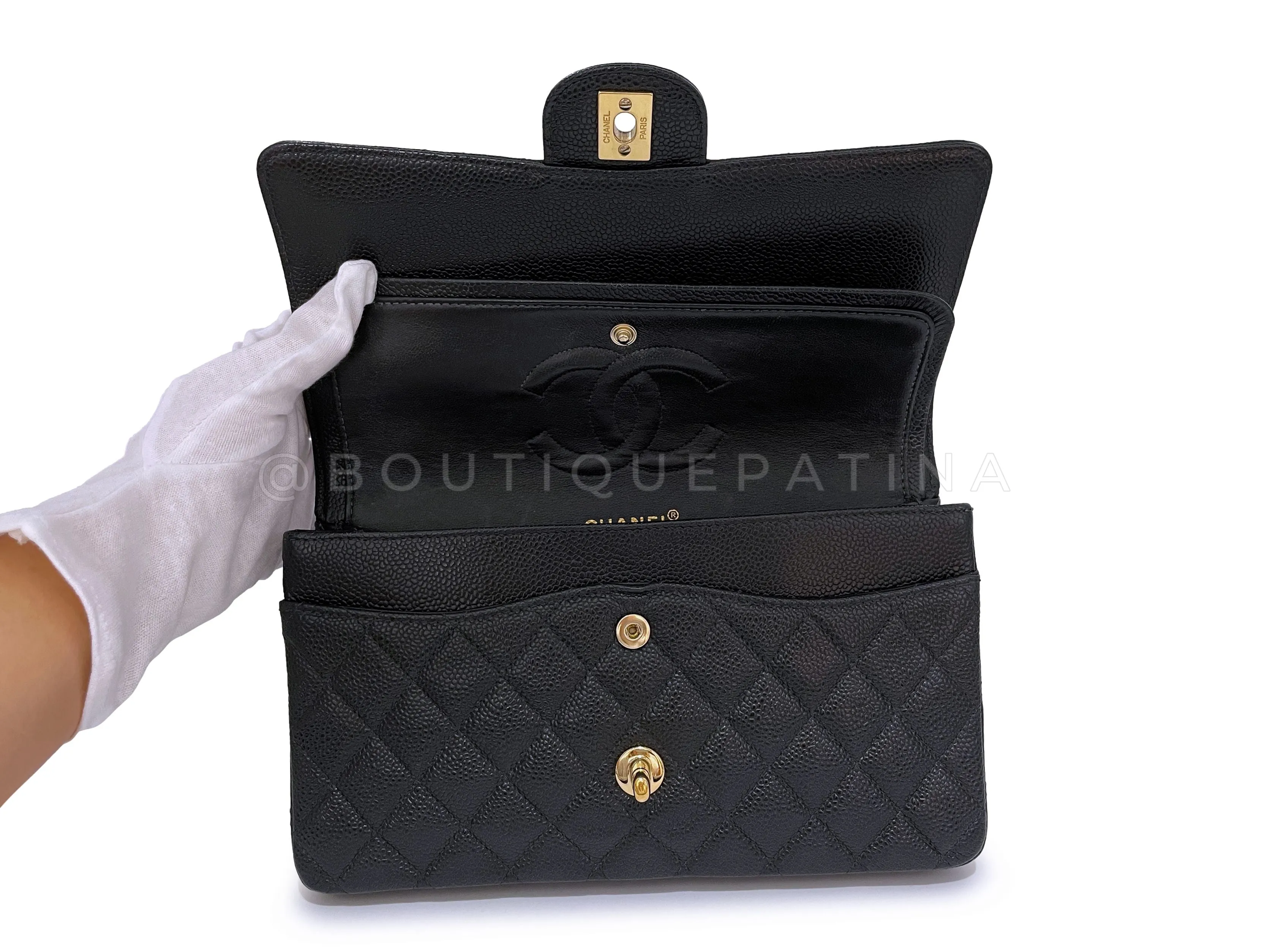 Chanel 2002 Vintage Black Caviar Medium Classic Double Flap Bag 24k GHW