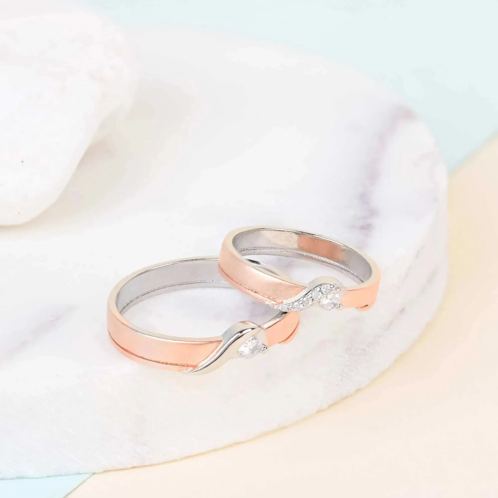 Charming Waves Rose Gold Couple Ring