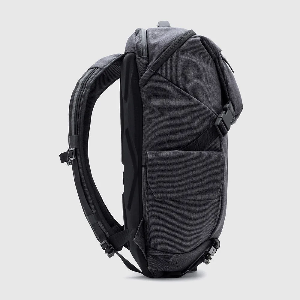 Chrome Industries Modal Pike Pack