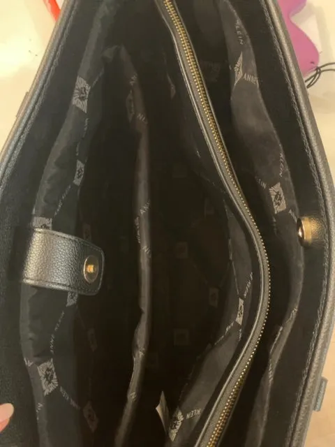 {{ClientCode}} BLACK ANNE KLEIN LAPTOP PURSE