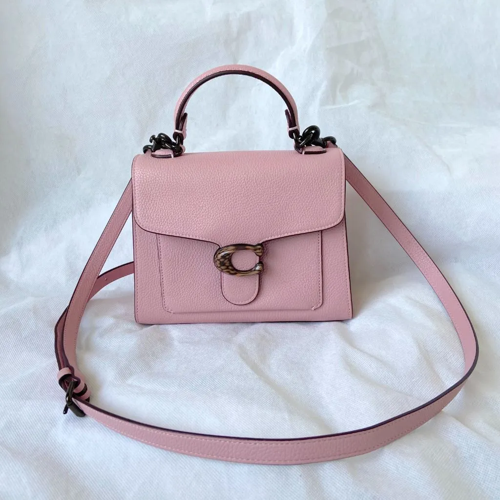 Coach C-logo Plaque Leather Tote Bag In Pink