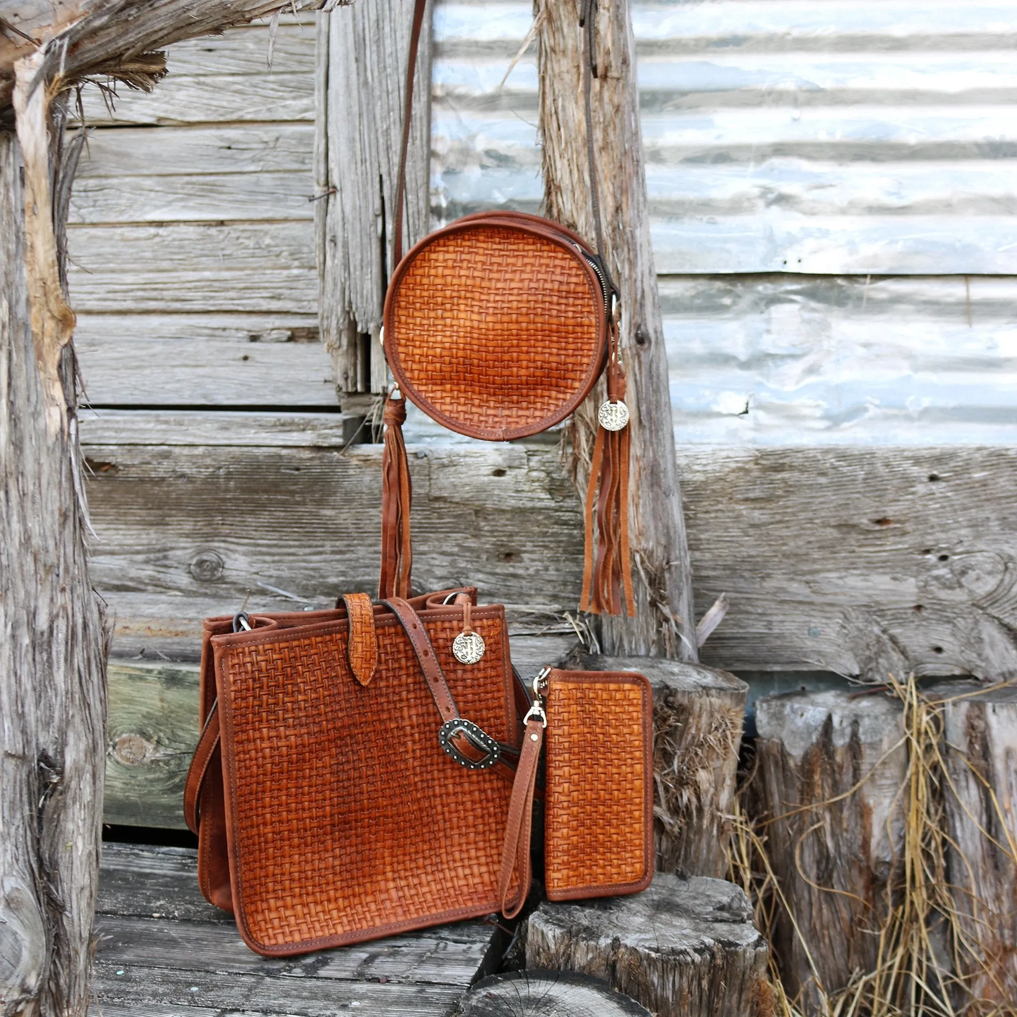 CRT01 - Cognac Milano Weave Circle Tote