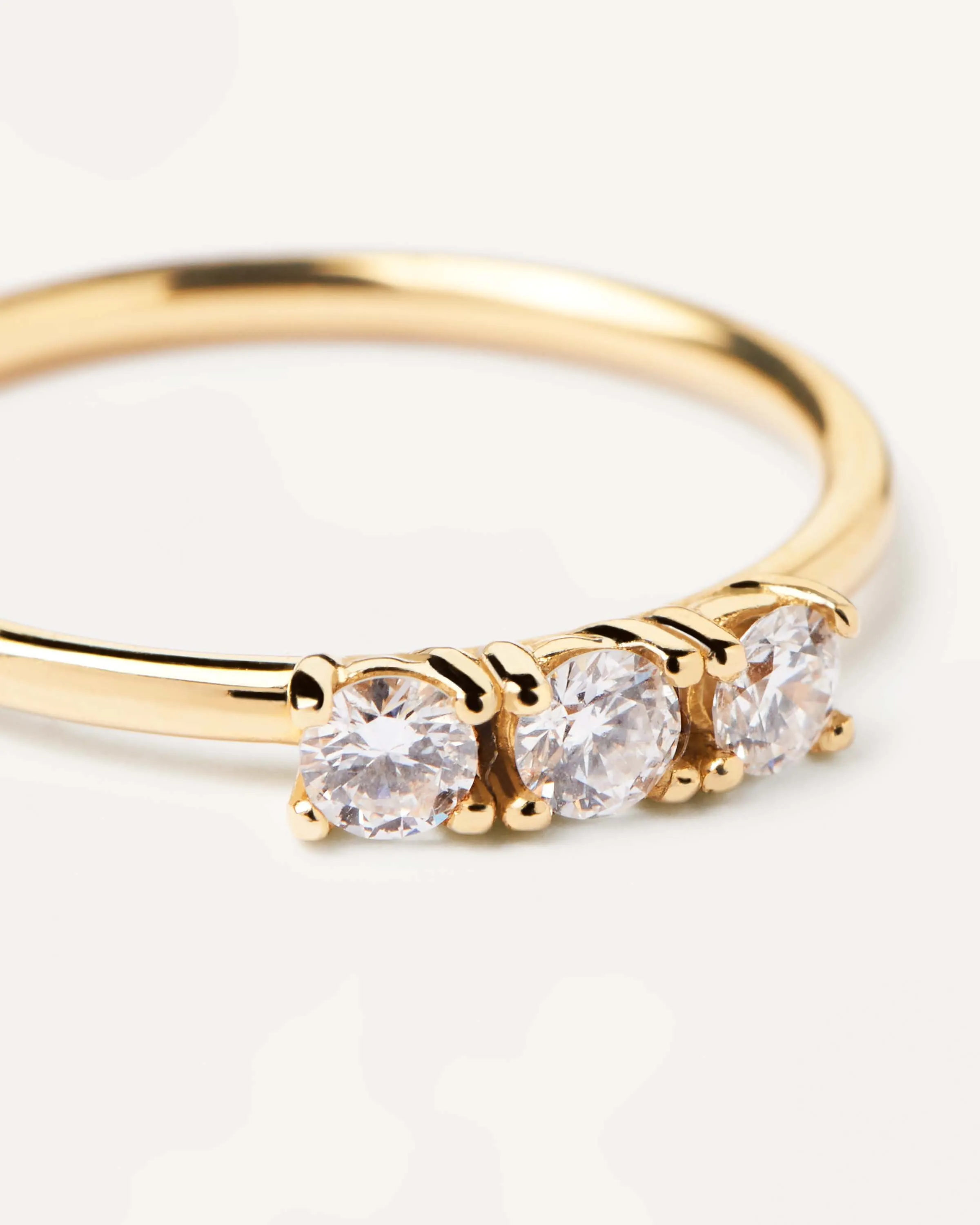 GRID 1 Diamonds and Yellow Gold Trio Ring