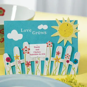 "Love Grows" Picket Fence with Seeded Paper Sun