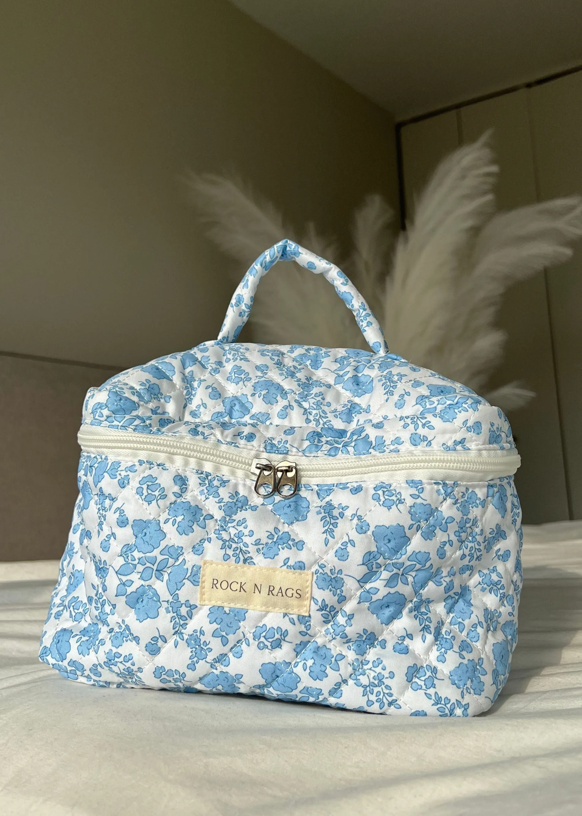 Rock N Rags Quilted Makeup Bag ★ Blue Floral