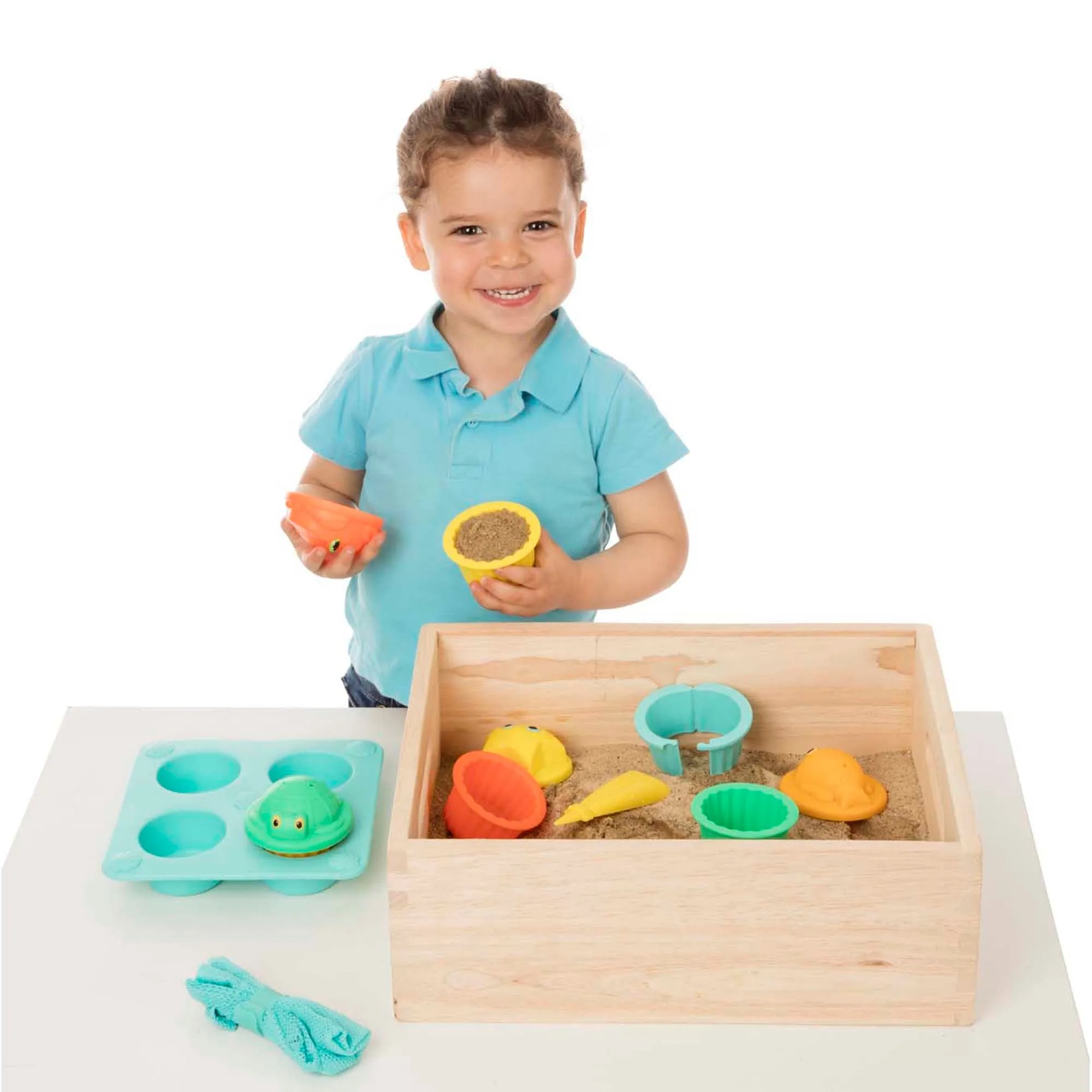 Seaside Sidekicks Sand Cupcake Set 6431