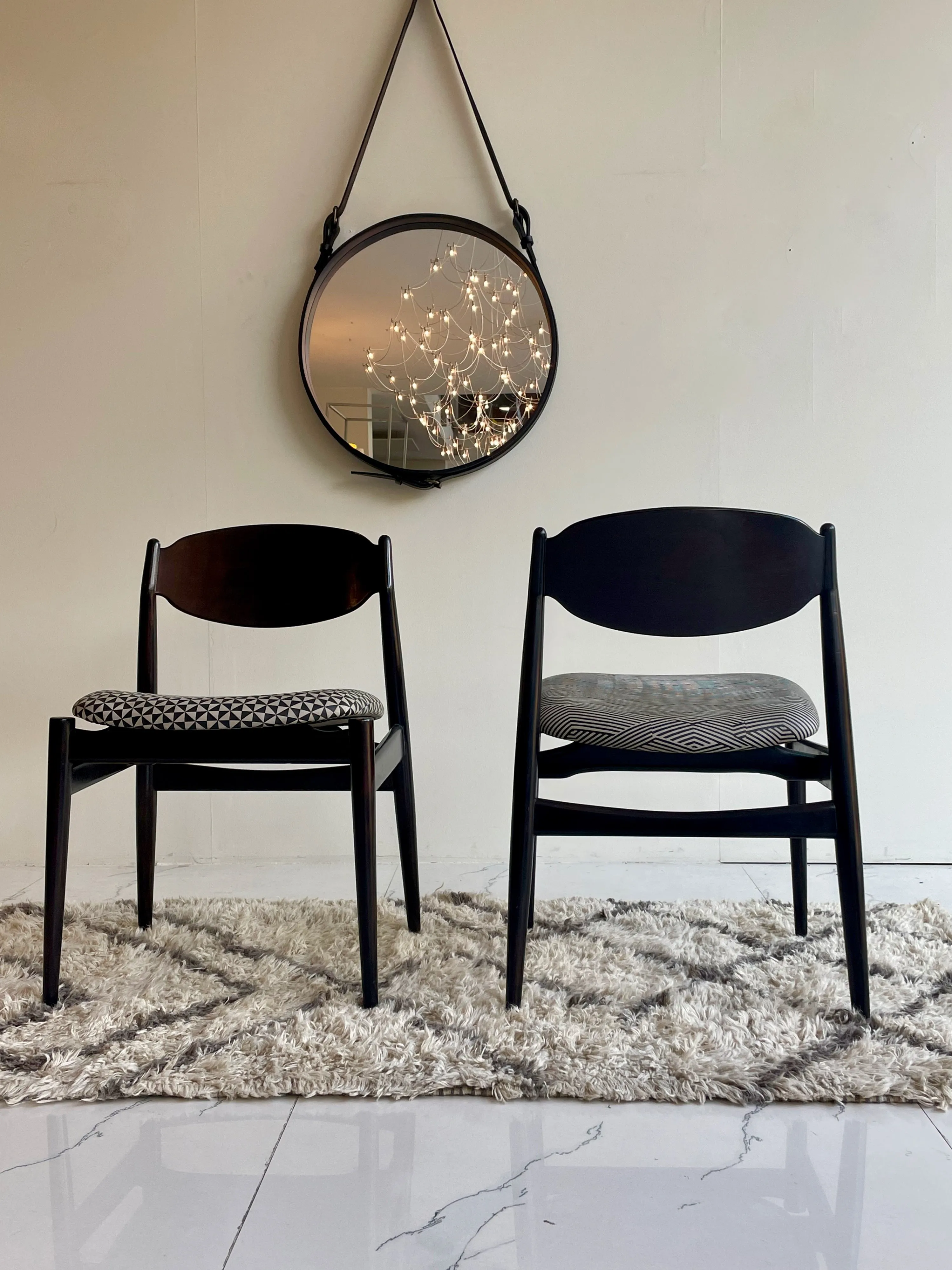 unique Chairs (set of 2)